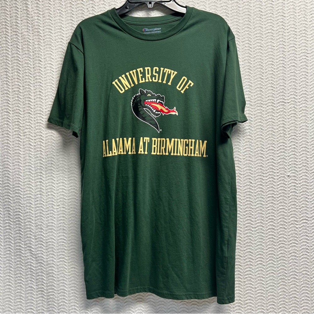 champion / green and gold uab blazer collegiate tee size medium